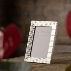 Belleek Living Link 5 x 7 Frame