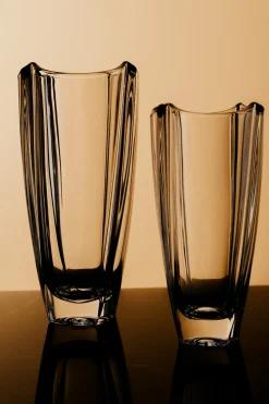 Dune 12" Square Vase