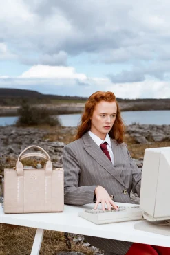 Medium Tote - Taupe Croc Detail