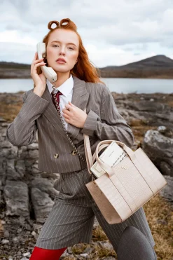 Medium Tote - Taupe Croc Detail