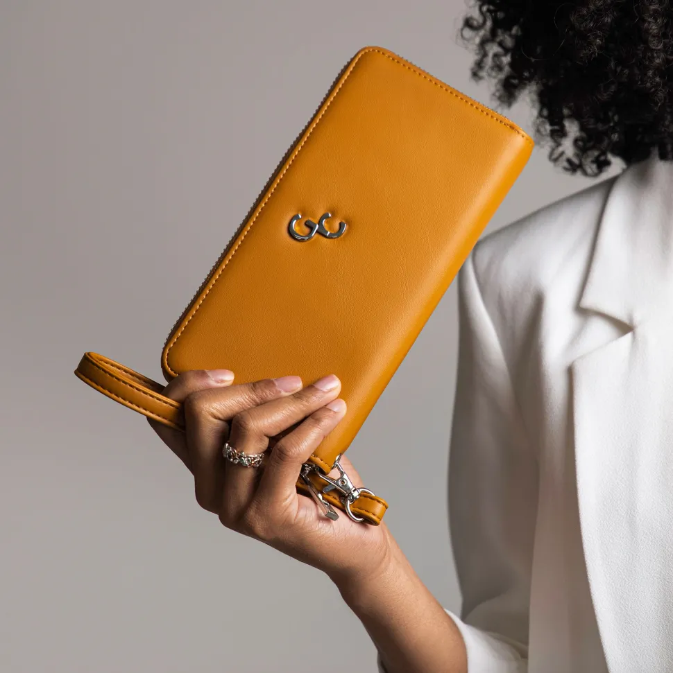 Women's Leather Wallet in Tan